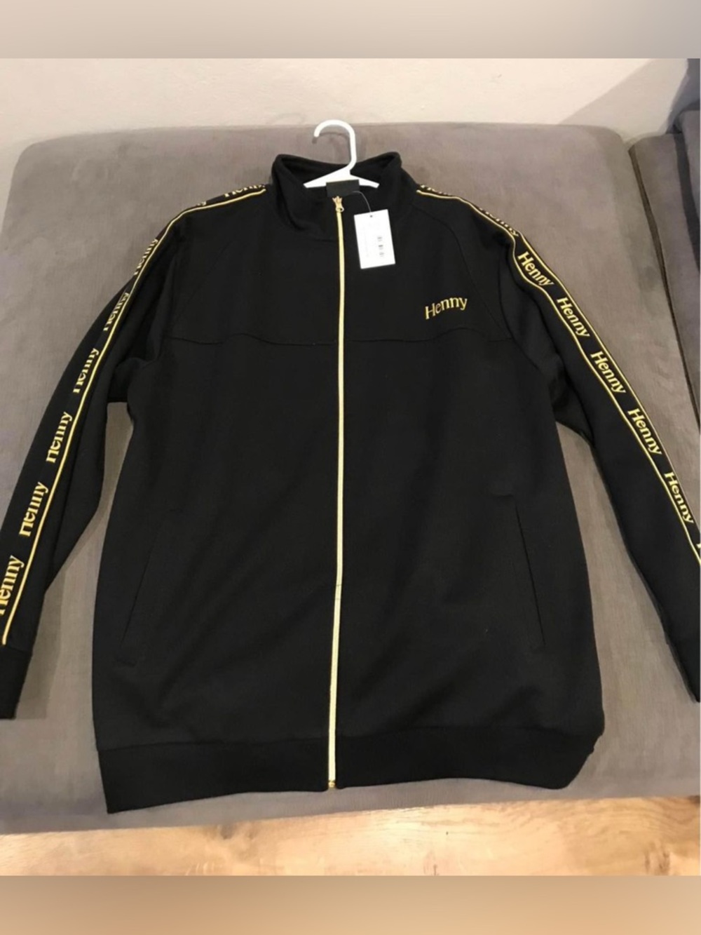 Henny Zip Up Sweater